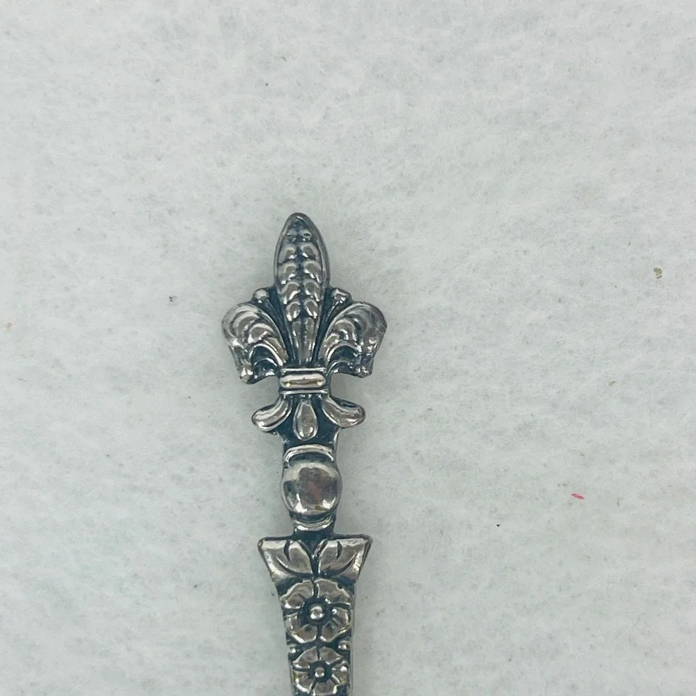 Unbranded Spoon Unisex OS Fleur-de-Lis Silver Ornate Floral Vintage Excellent